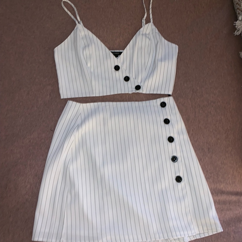 Two piece set